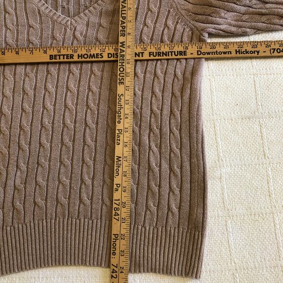VTG 90s Taupe Cable Knit V-Neck Sweater Quiet Luxury Classic Preppy Tag L Fits M - Picture 9 of 9